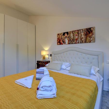 Appartamento Benaco Peschiera del Garda Buitenkant foto