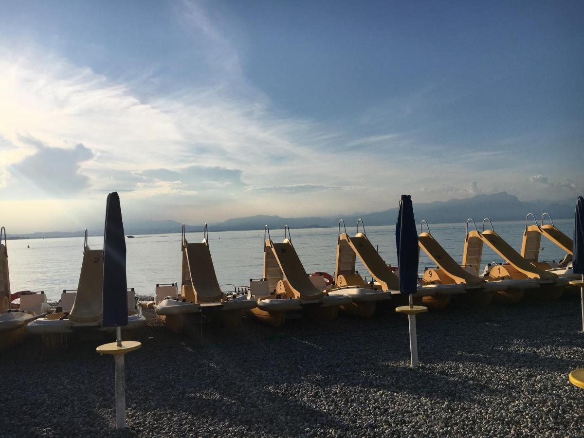 Appartamento Benaco Peschiera del Garda Buitenkant foto