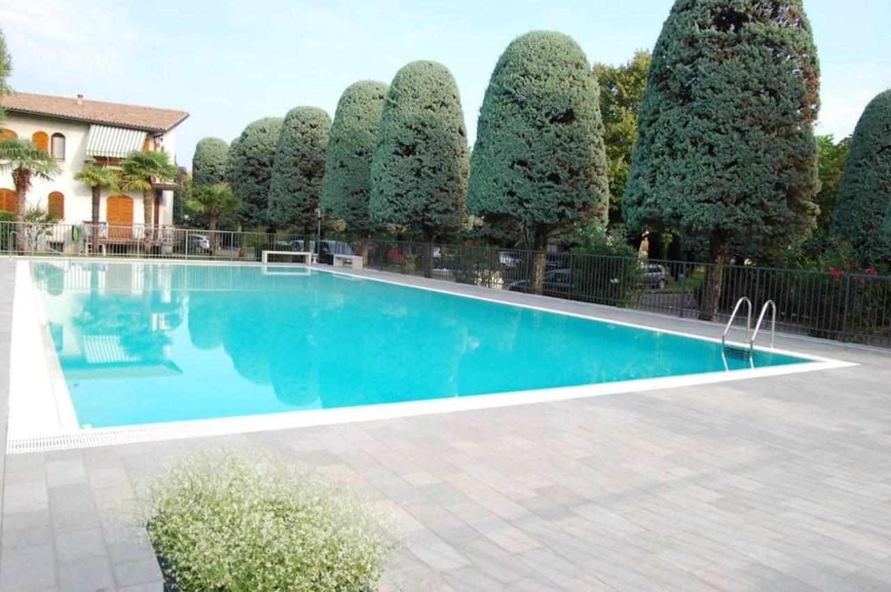 Appartamento Benaco Peschiera del Garda Buitenkant foto